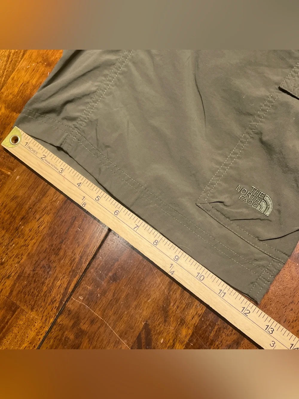 The North Face Cargo Shorts Mens Large Lot Of 2 Hiking Green Gray